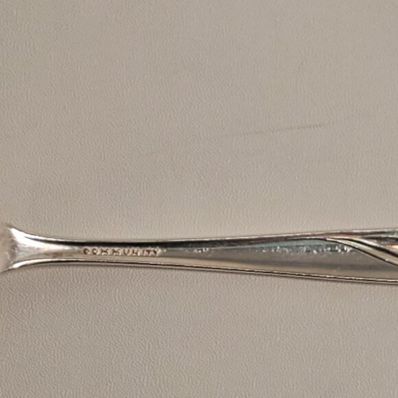 Vintage Community Plate “Song of Autumn” Flatware Set – 8 place - Picture 11 of 11